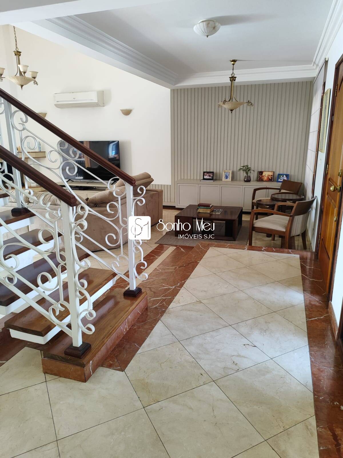 Casa à venda e aluguel com 4 quartos, 300m² - Foto 40