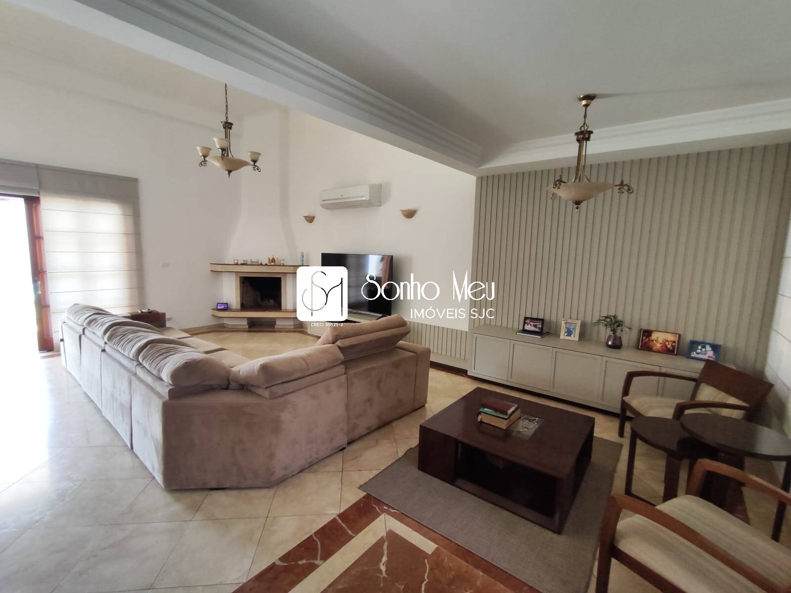 Casa à venda e aluguel com 4 quartos, 300m² - Foto 44