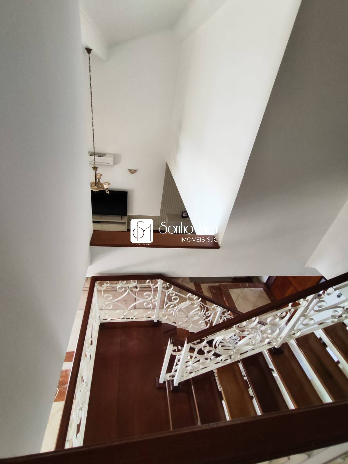 Casa à venda e aluguel com 4 quartos, 300m² - Foto 51