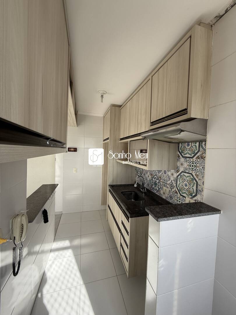 Apartamento à venda com 2 quartos, 50m² - Foto 4