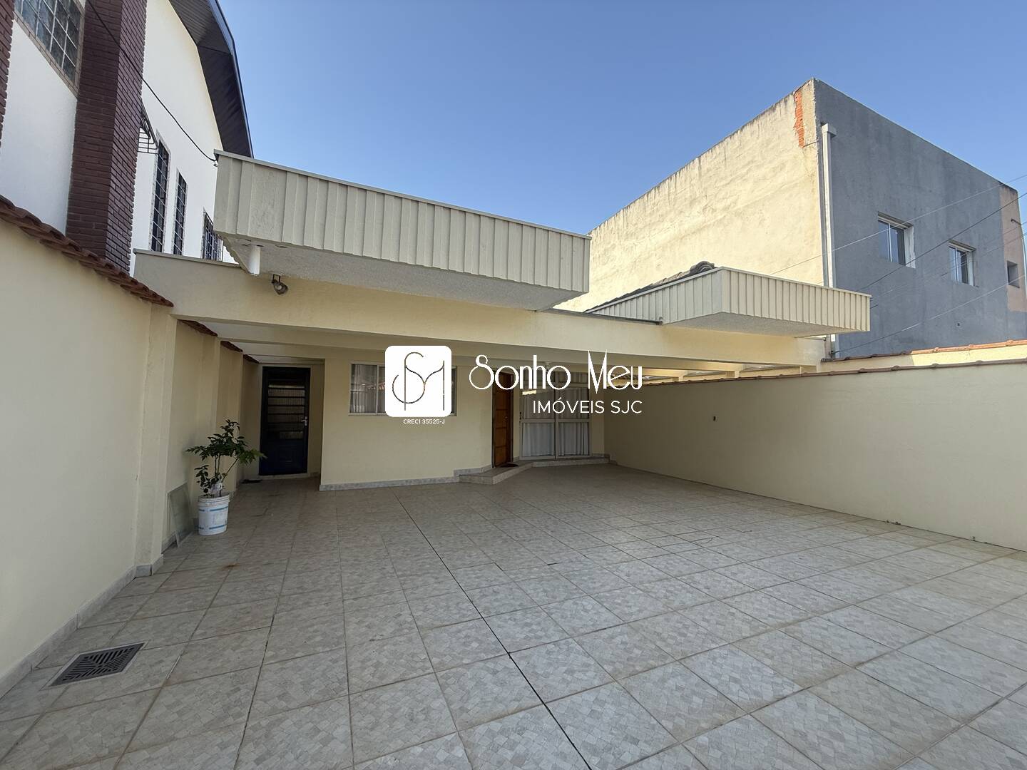 Casa à venda e aluguel com 3 quartos, 179m² - Foto 8