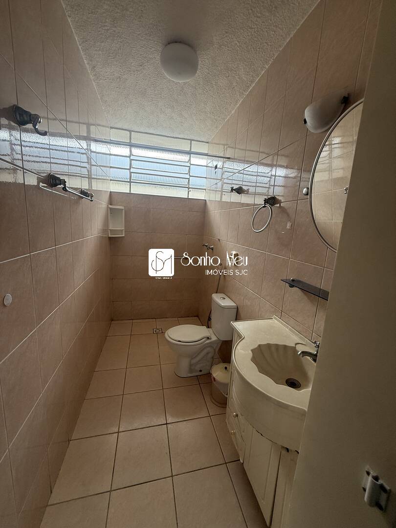 Casa à venda e aluguel com 3 quartos, 179m² - Foto 9
