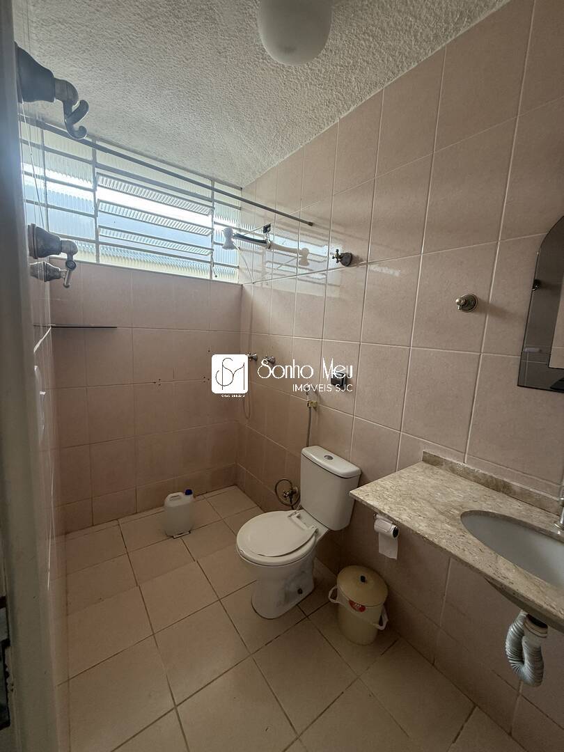 Casa à venda e aluguel com 3 quartos, 179m² - Foto 18