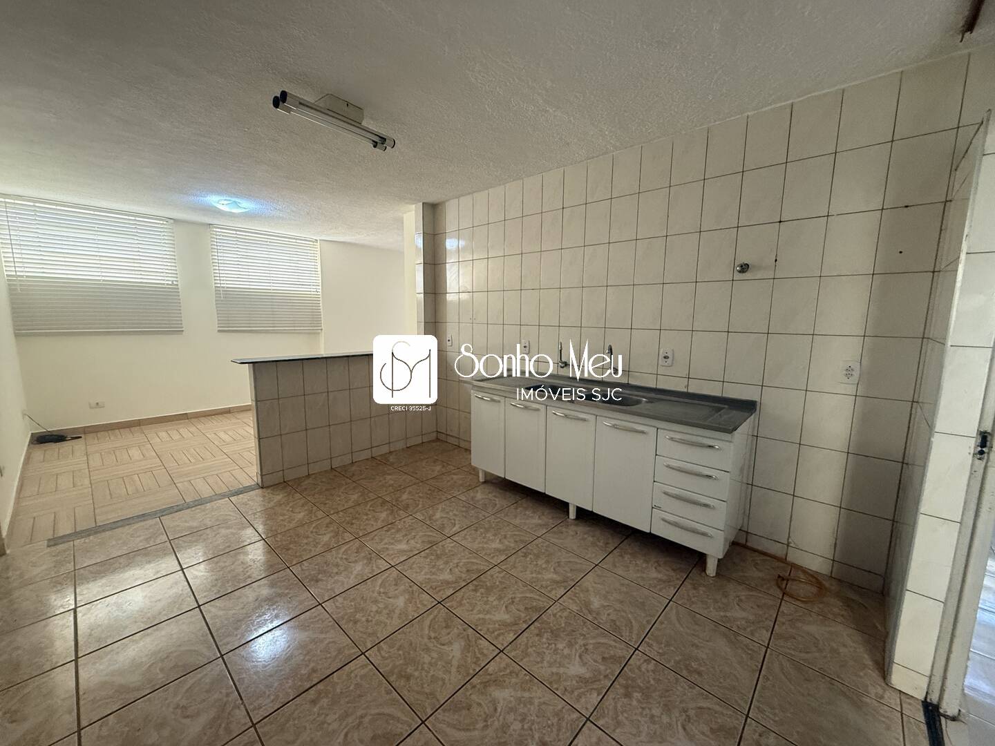 Casa à venda e aluguel com 3 quartos, 179m² - Foto 19