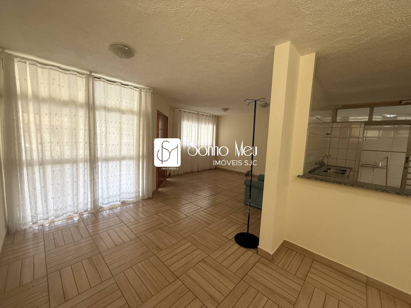 Casa à venda e aluguel com 3 quartos, 179m² - Foto 23