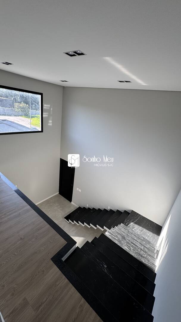 Casa à venda com 3 quartos, 310m² - Foto 28