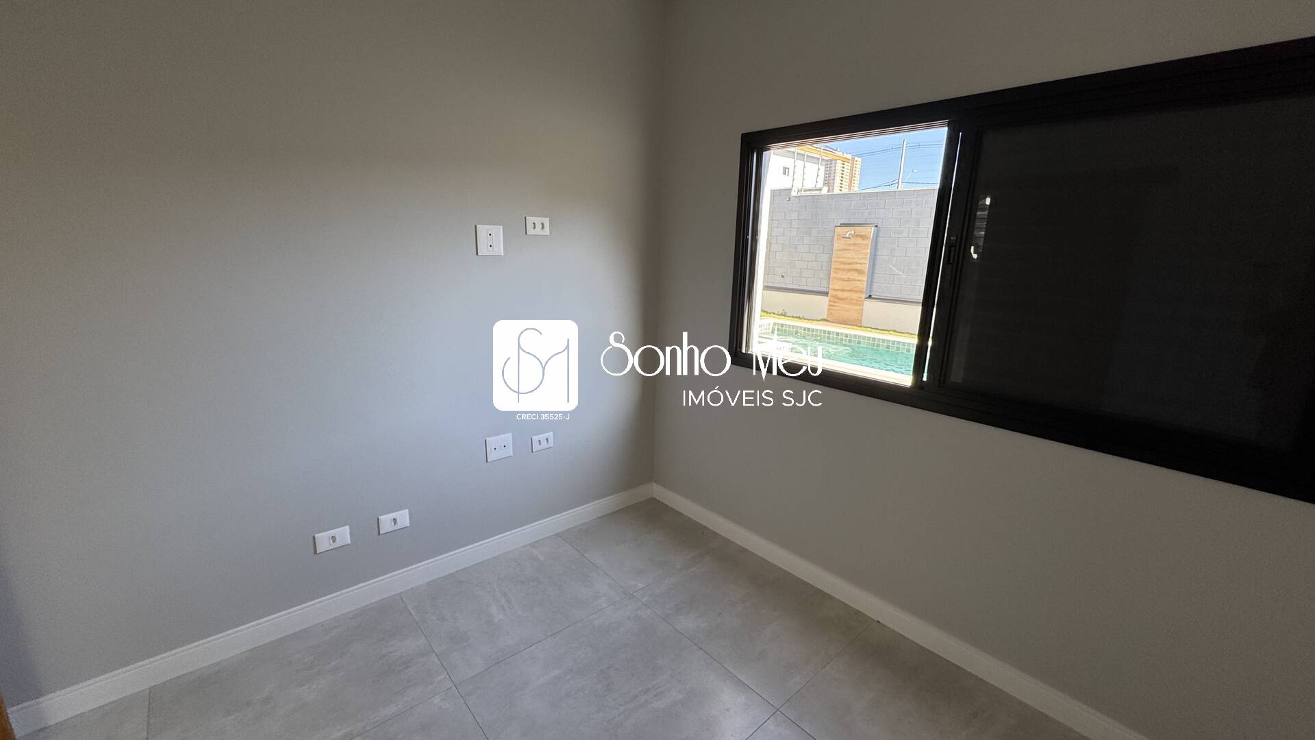 Casa à venda com 3 quartos, 310m² - Foto 37