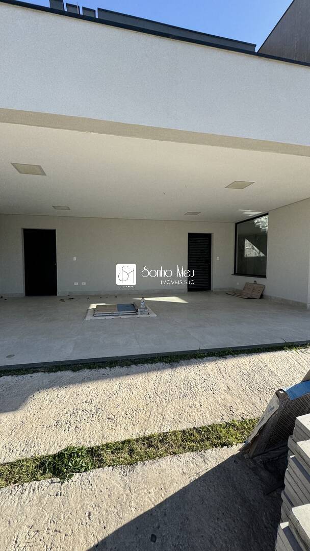 Casa à venda com 3 quartos, 310m² - Foto 9