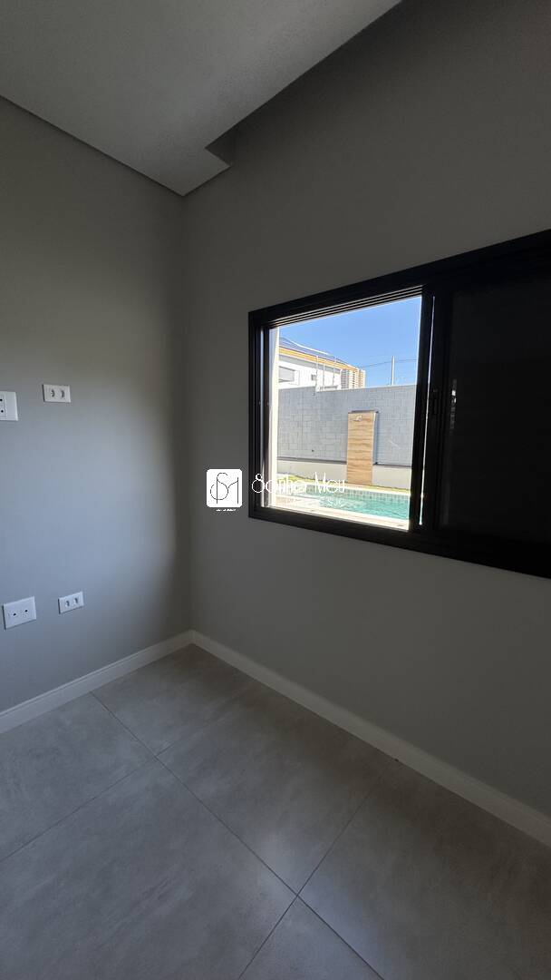 Casa à venda com 3 quartos, 310m² - Foto 36