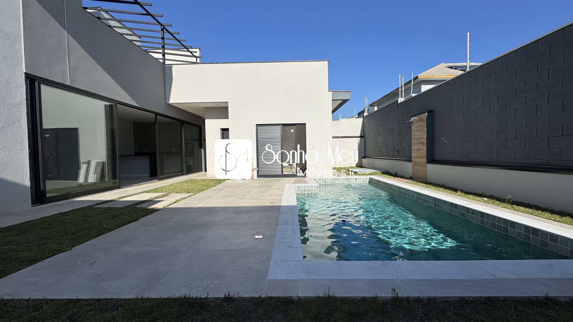 Casa à venda com 3 quartos, 310m² - Foto 12