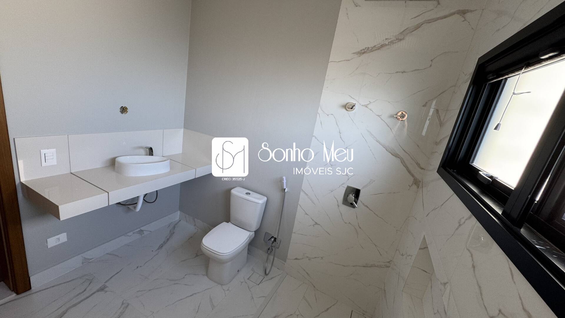 Casa à venda com 3 quartos, 310m² - Foto 39