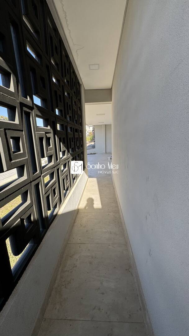 Casa à venda com 3 quartos, 310m² - Foto 5