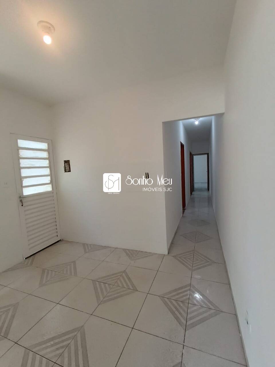 Casa à venda com 3 quartos, 68m² - Foto 8