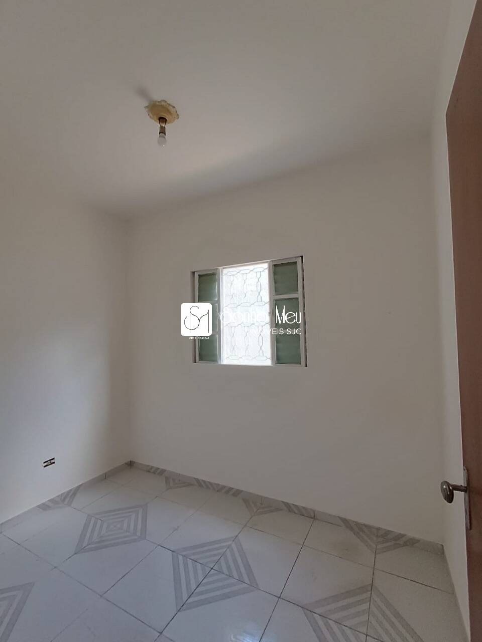 Casa à venda com 3 quartos, 68m² - Foto 12