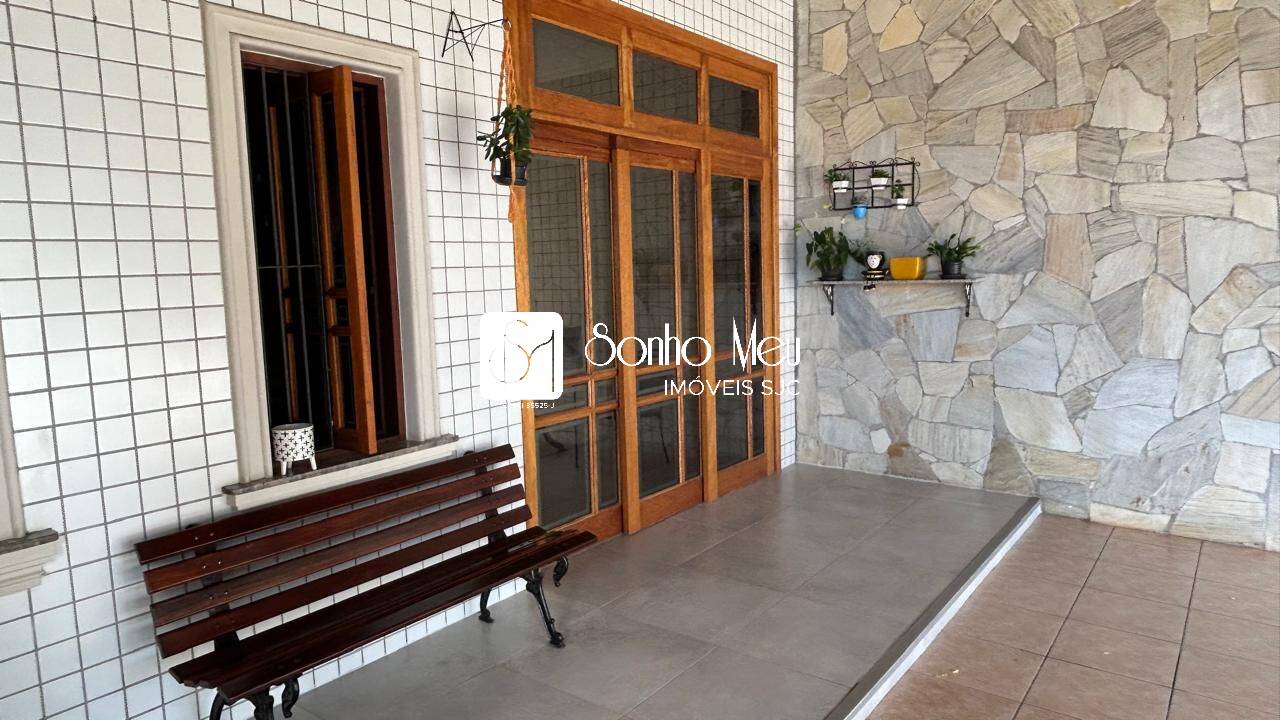 Casa, 3 quartos, 141 m² - Foto 3