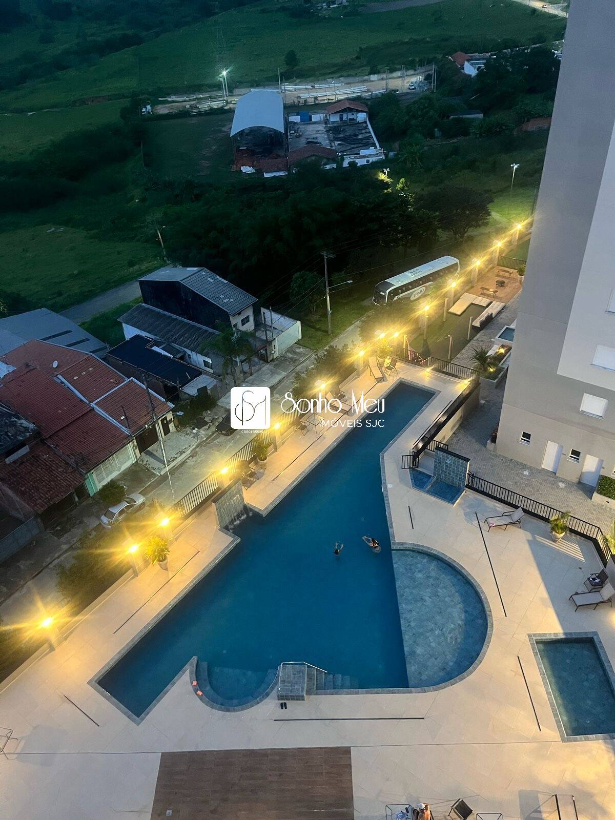 Apartamento à venda com 2 quartos, 53m² - Foto 20