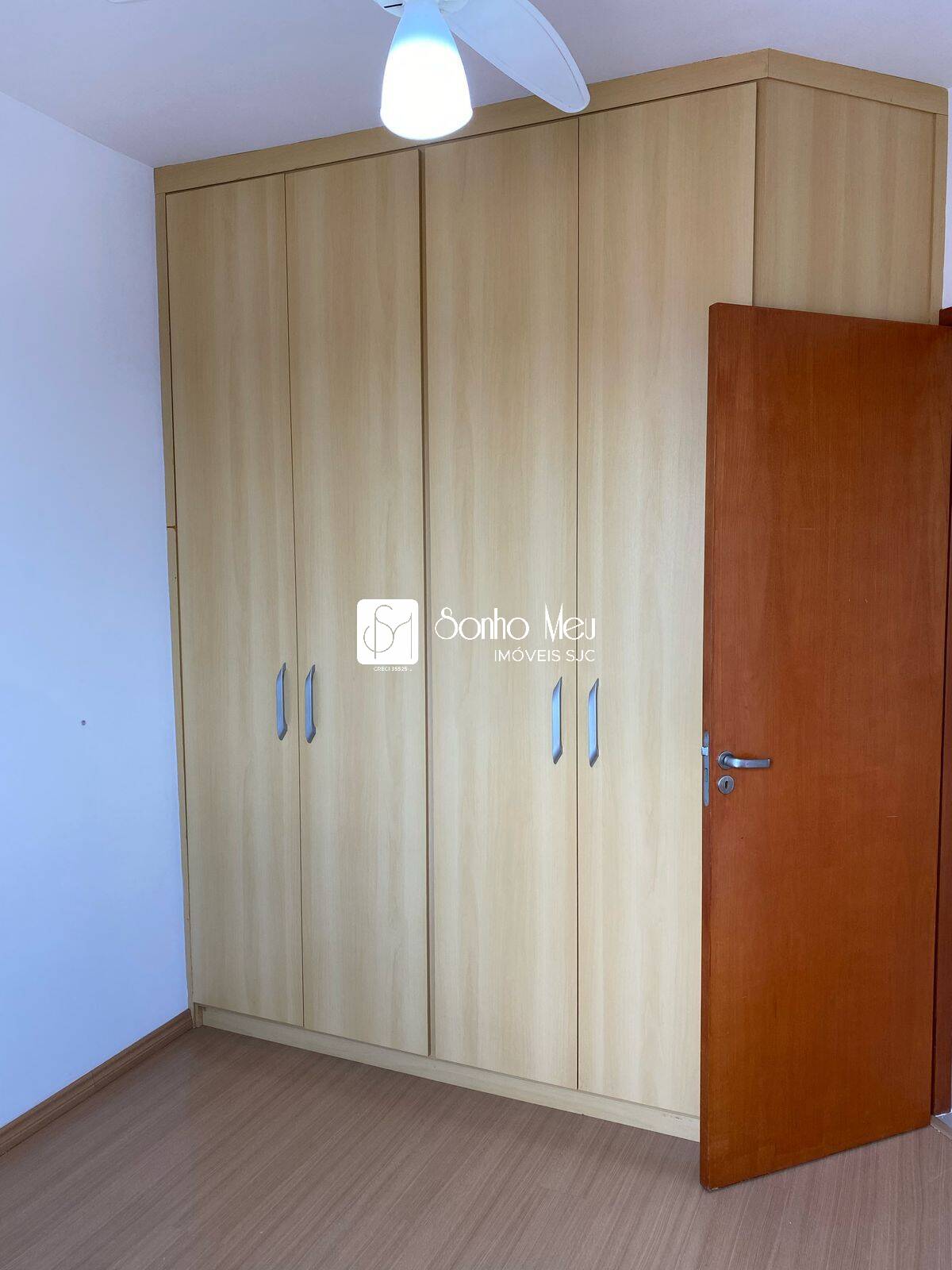Apartamento para alugar com 3 quartos, 77m² - Foto 13