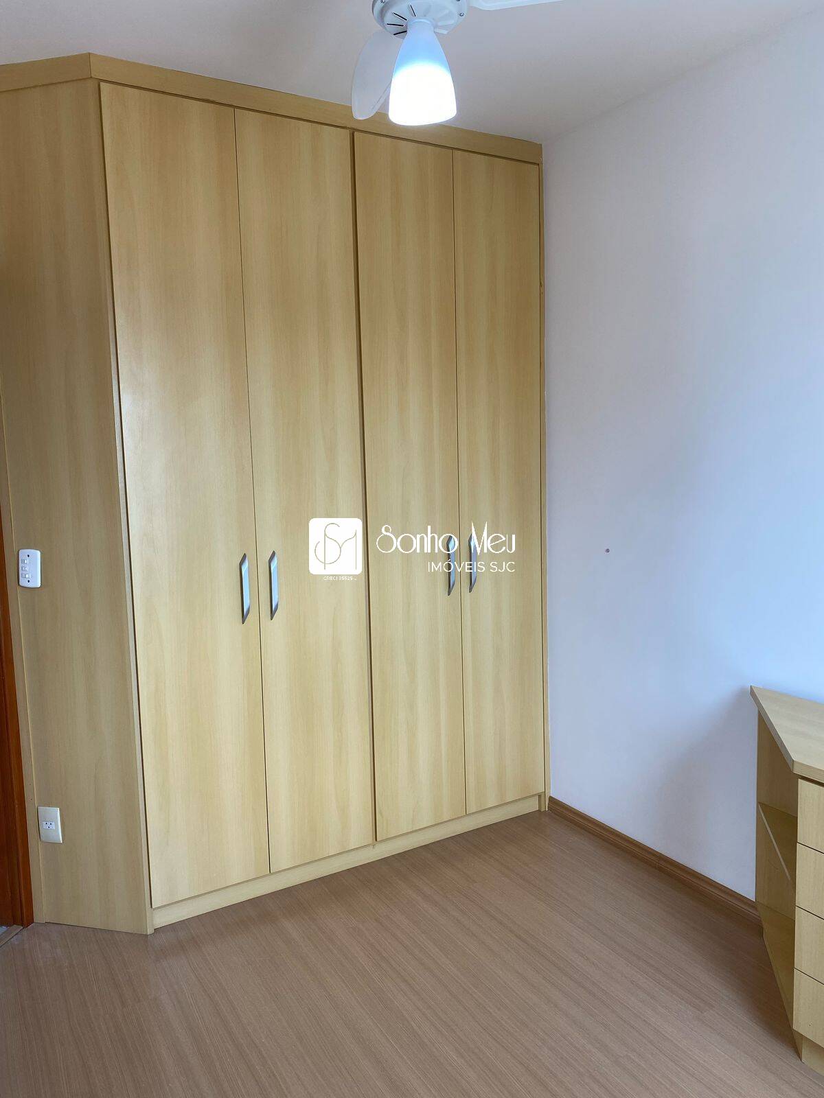 Apartamento para alugar com 3 quartos, 77m² - Foto 10