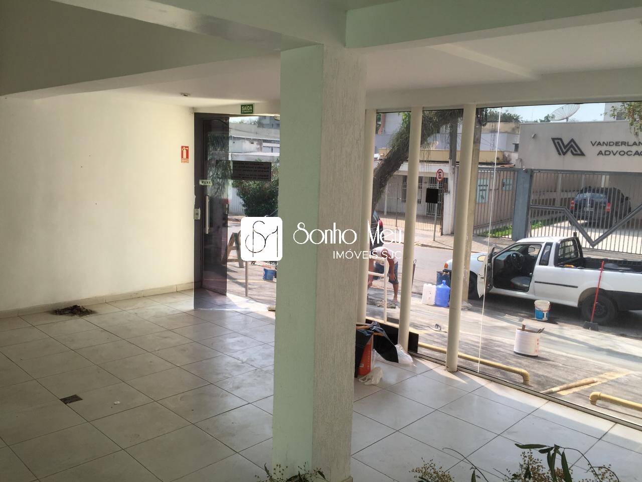 Casa à venda e aluguel com 10 quartos, 360m² - Foto 7