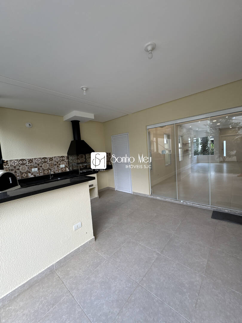 Casa de Condomínio à venda e aluguel com 3 quartos, 206m² - Foto 46