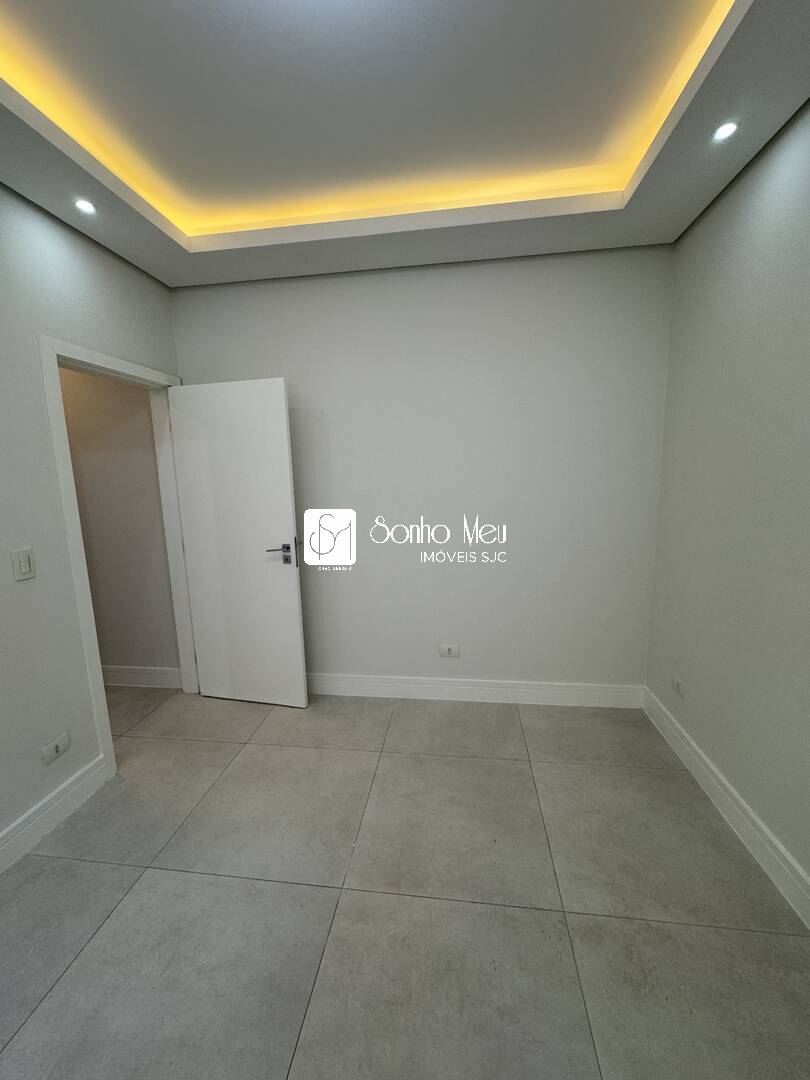 Casa de Condomínio à venda e aluguel com 3 quartos, 206m² - Foto 18