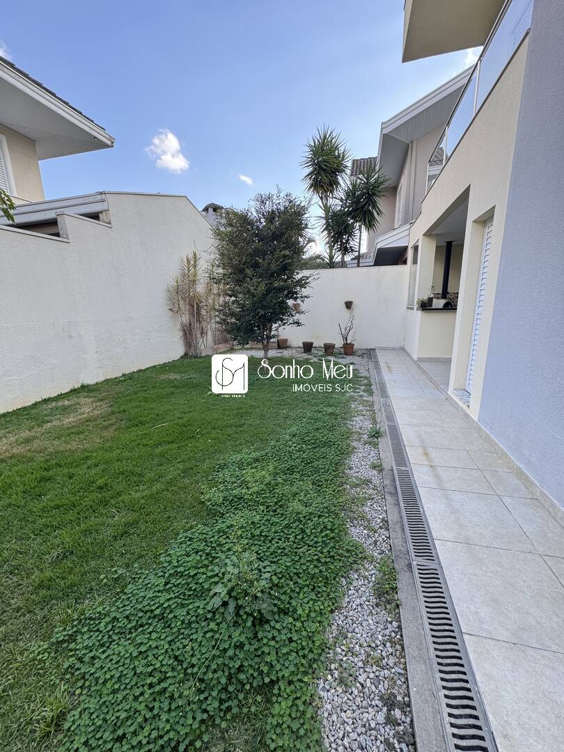 Casa de Condomínio à venda e aluguel com 3 quartos, 206m² - Foto 48