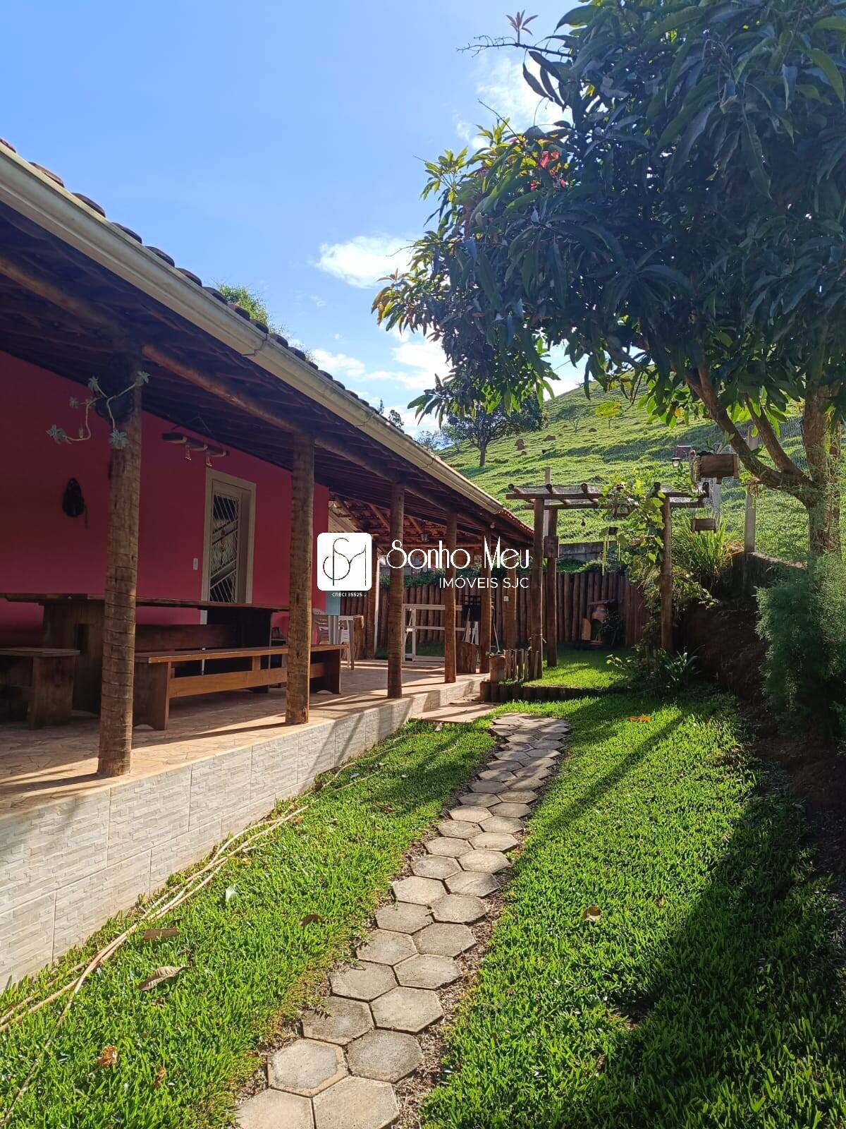 Casa à venda com 3 quartos, 90m² - Foto 6
