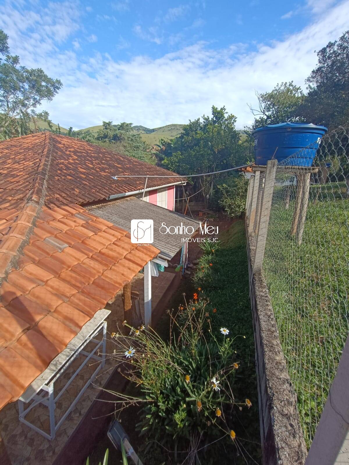 Casa à venda com 3 quartos, 90m² - Foto 16