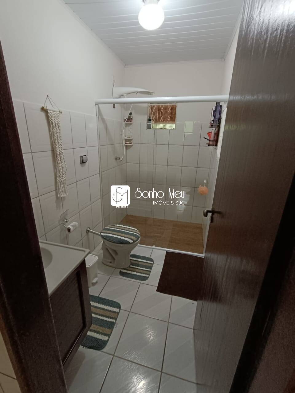 Casa à venda com 3 quartos, 90m² - Foto 25