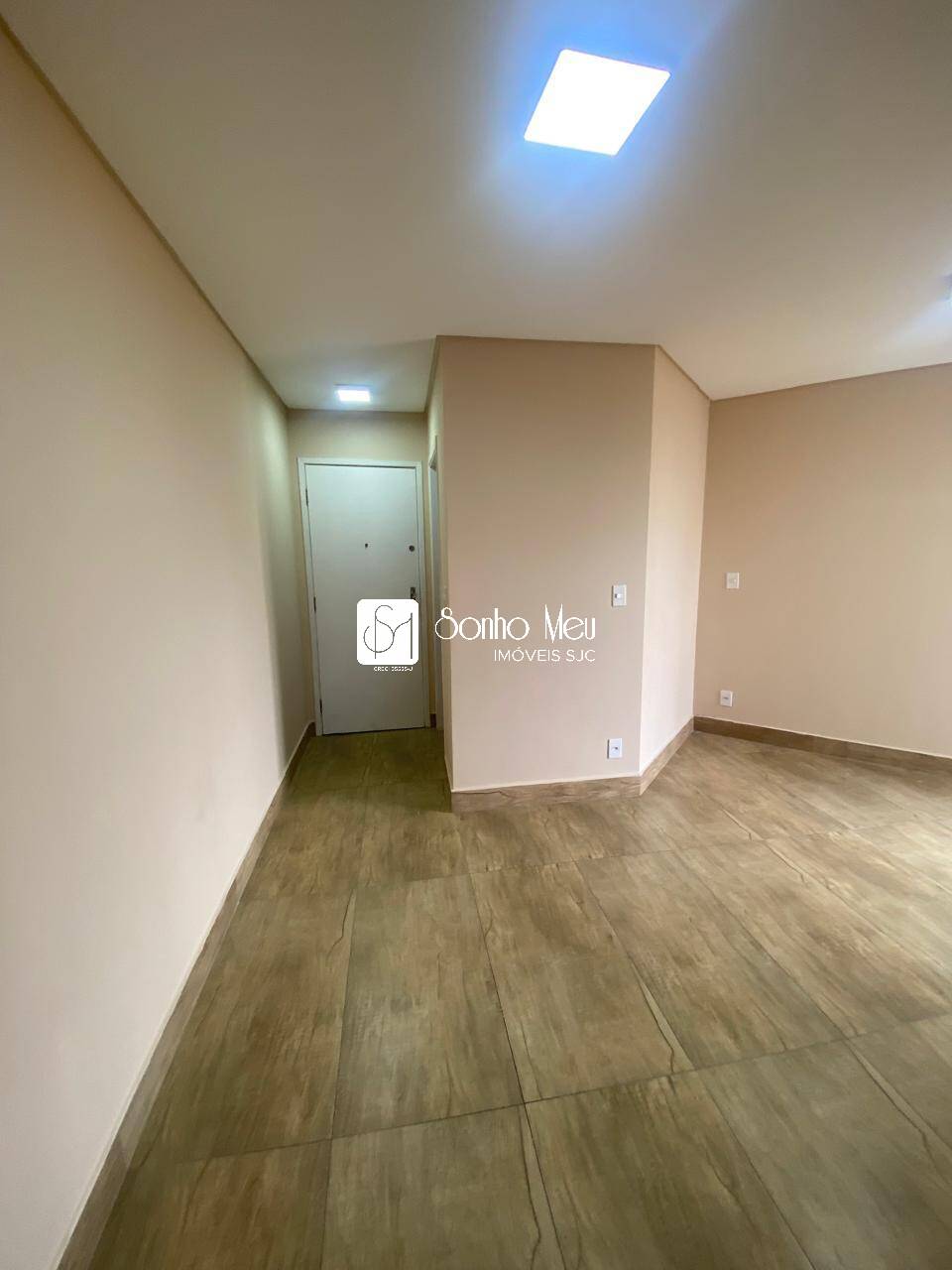 Apartamento para alugar com 2 quartos, 56m² - Foto 2