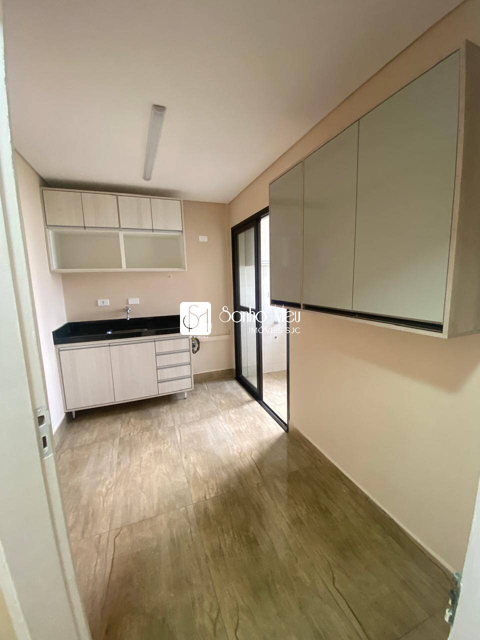 Apartamento para alugar com 2 quartos, 56m² - Foto 13