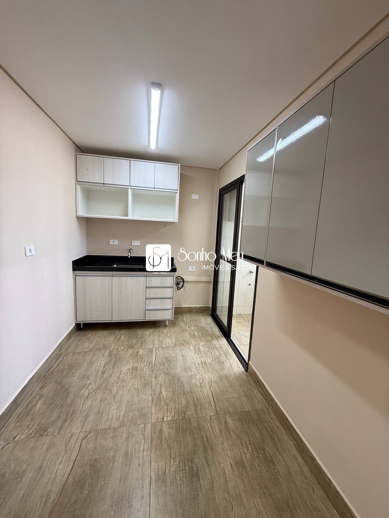 Apartamento para alugar com 2 quartos, 56m² - Foto 14