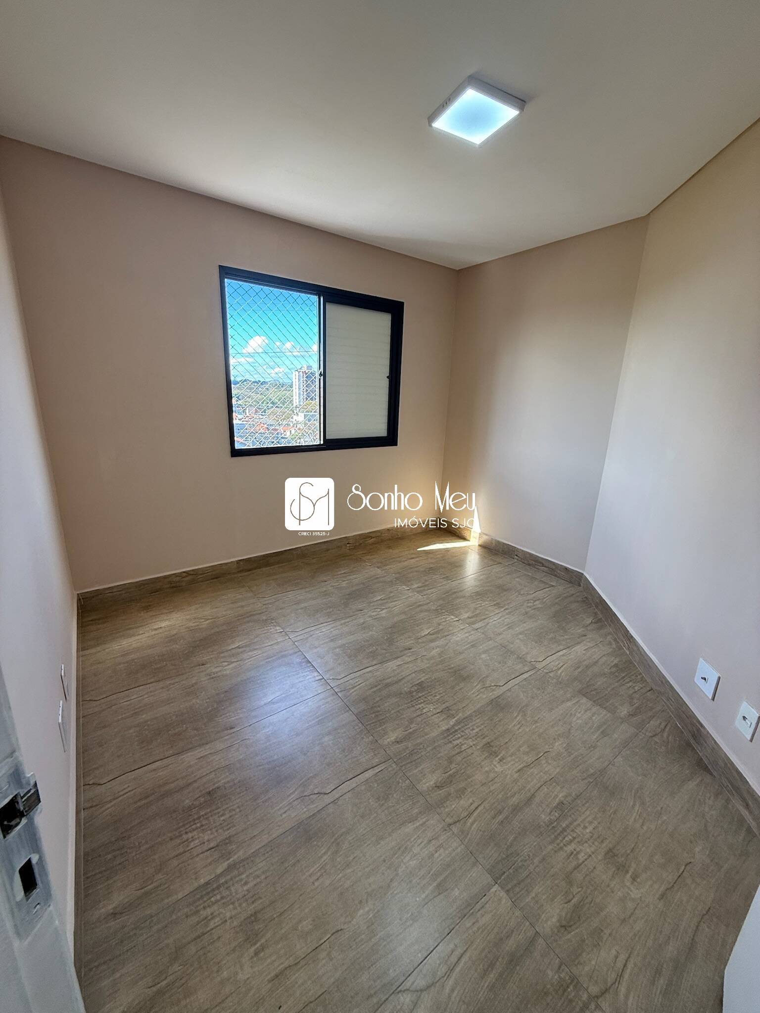 Apartamento para alugar com 2 quartos, 56m² - Foto 24