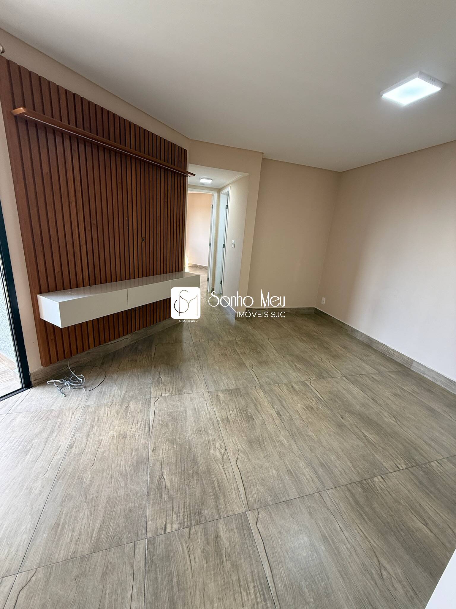 Apartamento para alugar com 2 quartos, 56m² - Foto 6