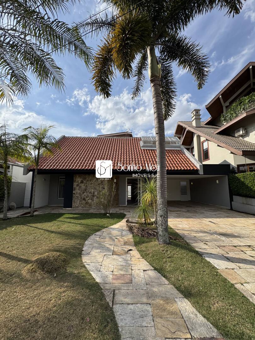 Casa de Condomínio para alugar com 4 quartos, 350m² - Foto 4