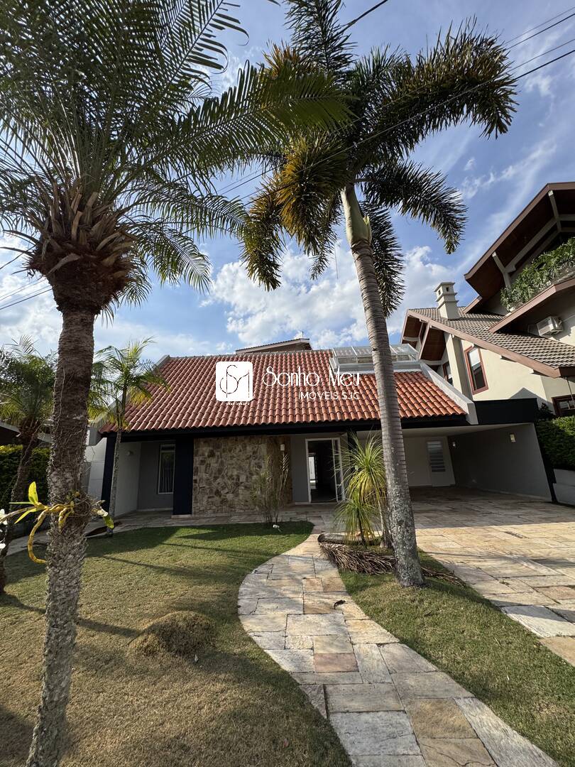 Casa de Condomínio para alugar com 4 quartos, 350m² - Foto 3