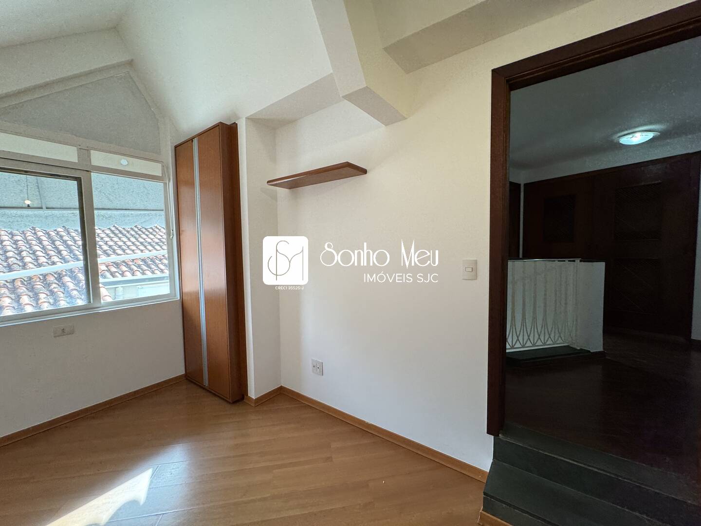 Casa de Condomínio para alugar com 4 quartos, 350m² - Foto 28