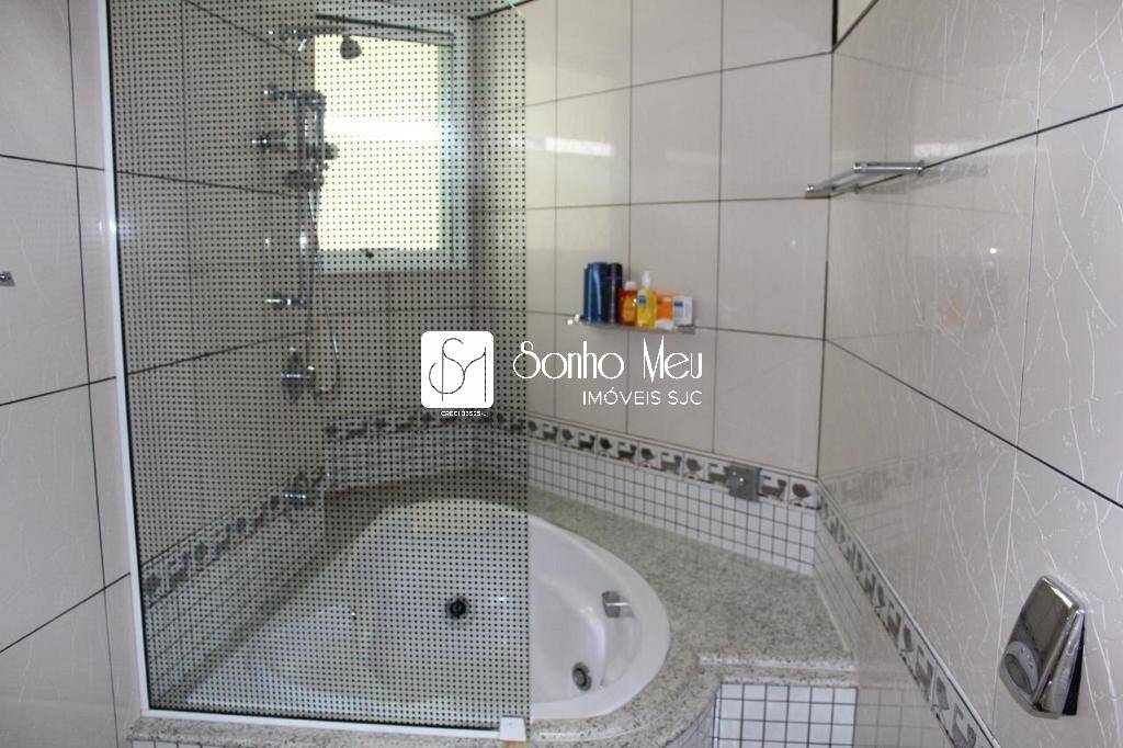 Casa de Condomínio à venda e aluguel com 4 quartos, 409m² - Foto 23