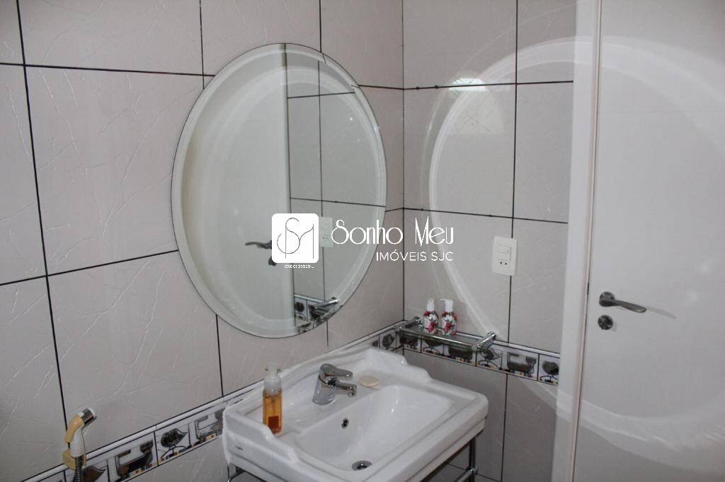 Casa de Condomínio à venda e aluguel com 4 quartos, 409m² - Foto 34