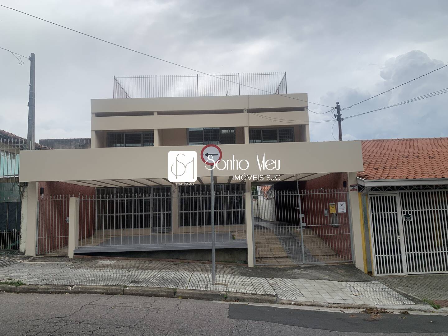 Casa, 4 quartos, 194 m² - Foto 2