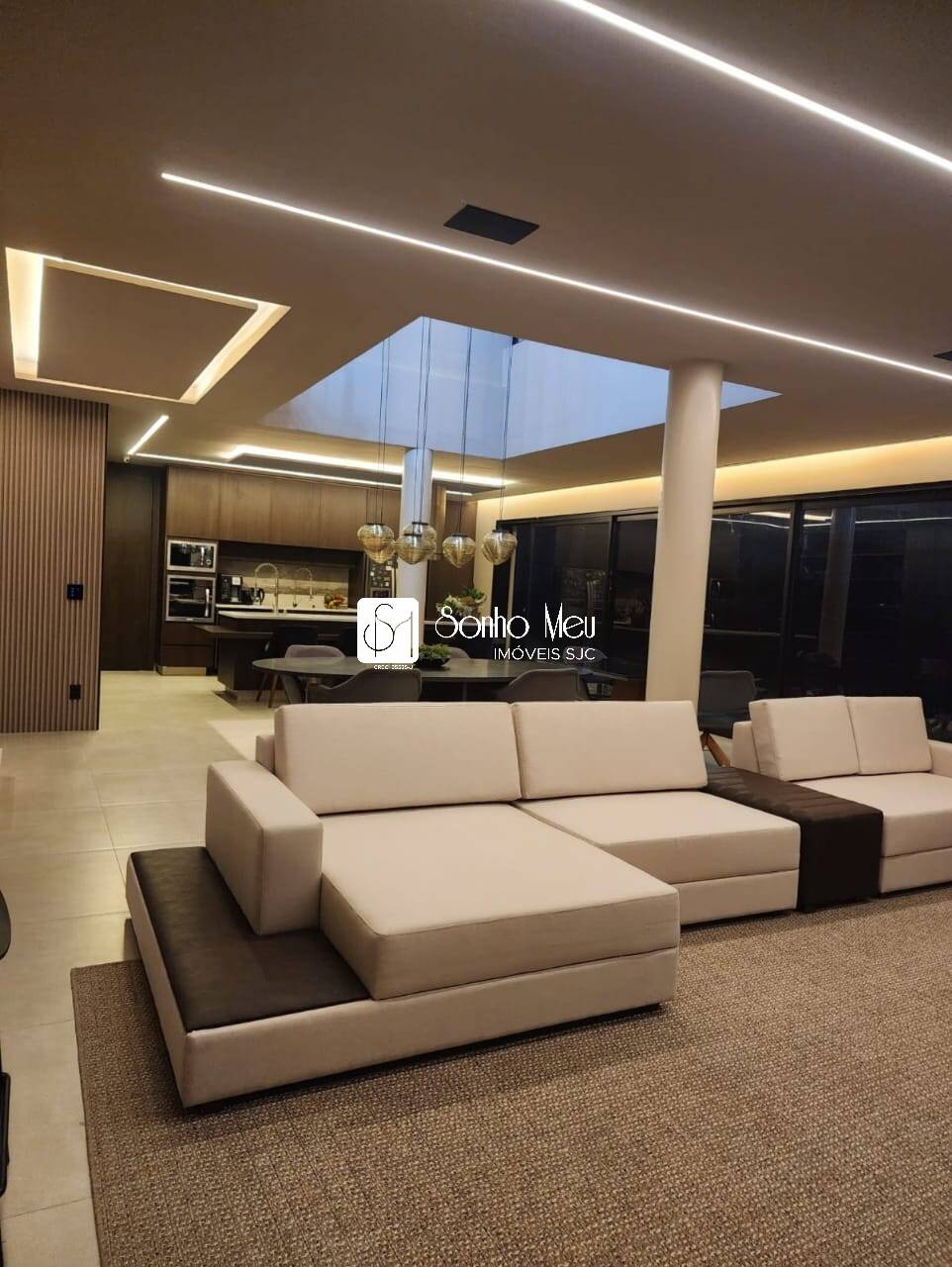 Sobrado, 4 quartos, 384 m² - Foto 2